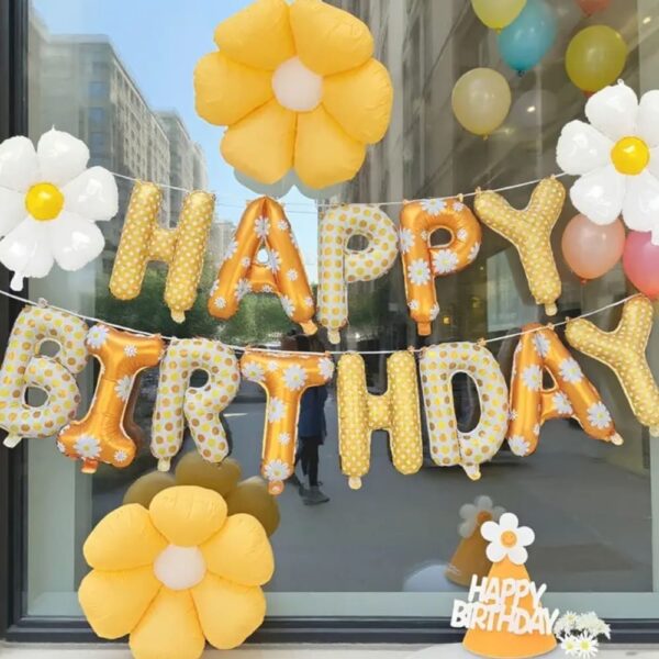 Daisy Party Decorations Set